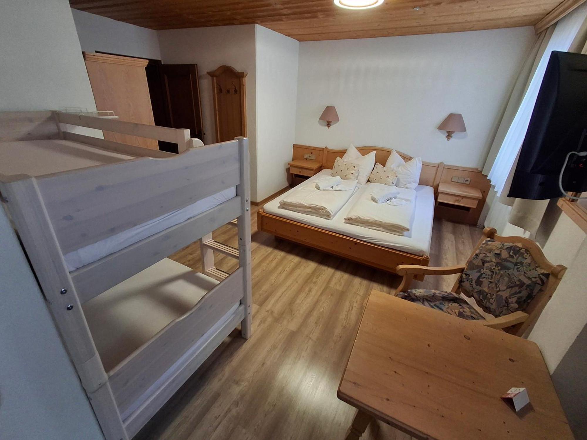 Pension Razil Ladis Exterior foto
